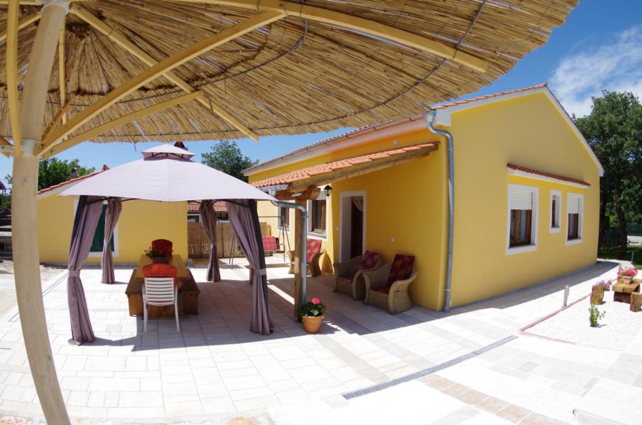 House Oliva, Sveti Kirin Villa Svetvinčenat Екстериор снимка