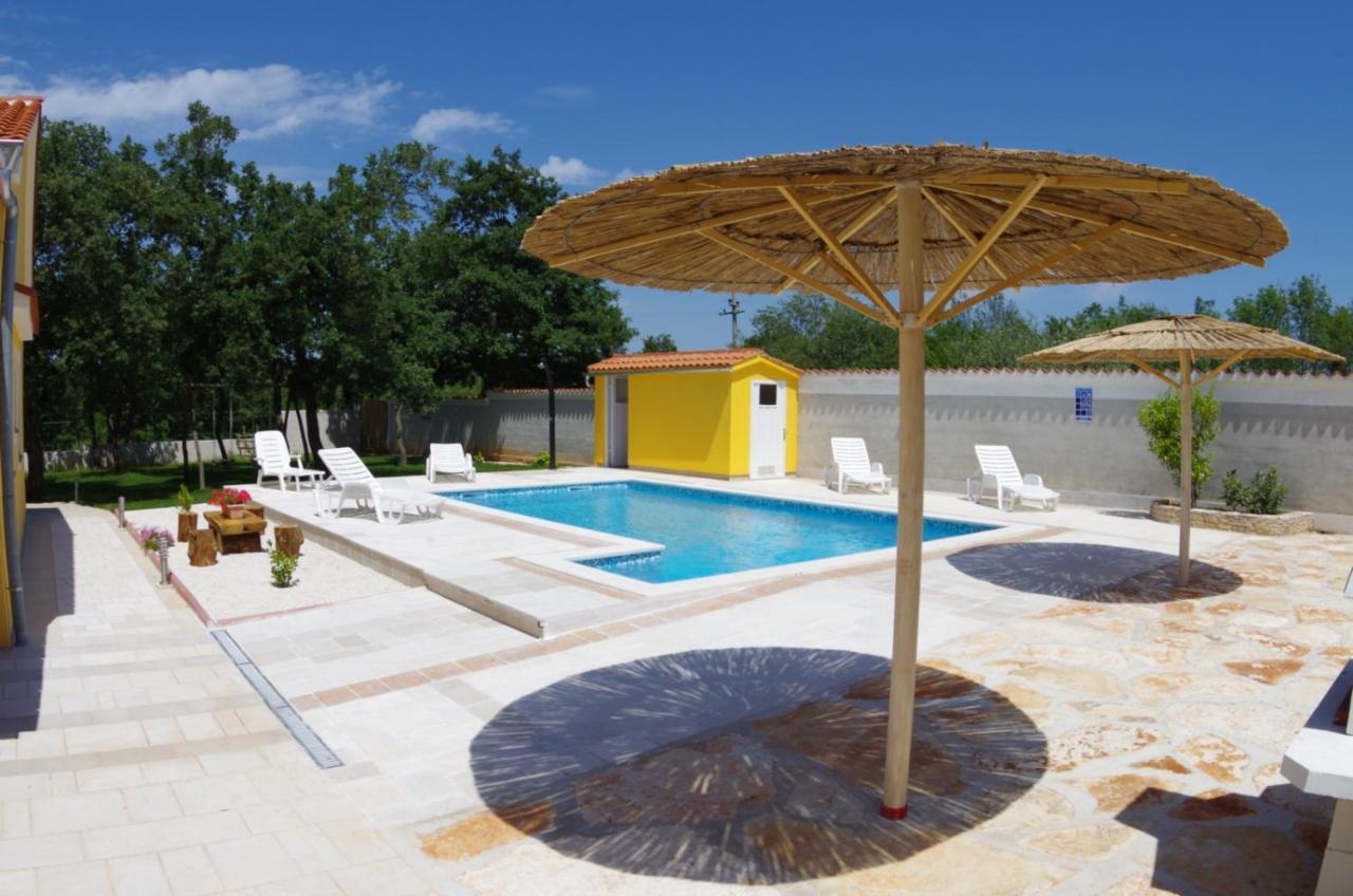 House Oliva, Sveti Kirin Villa Svetvinčenat Екстериор снимка